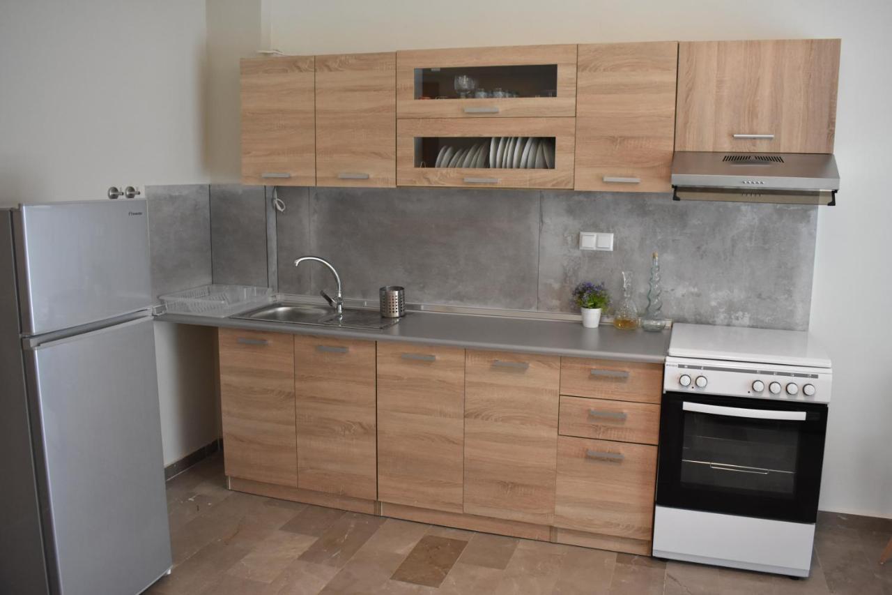 דירות קאבאלה Chrysafenia & Leandros Downtown מראה חיצוני תמונה